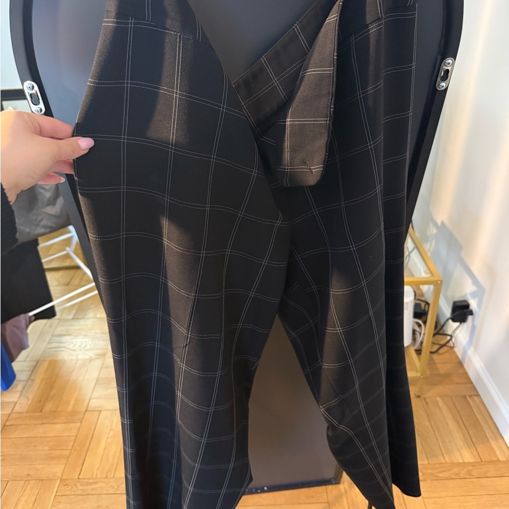 Kasper Black Windowpane Plaid Trousers